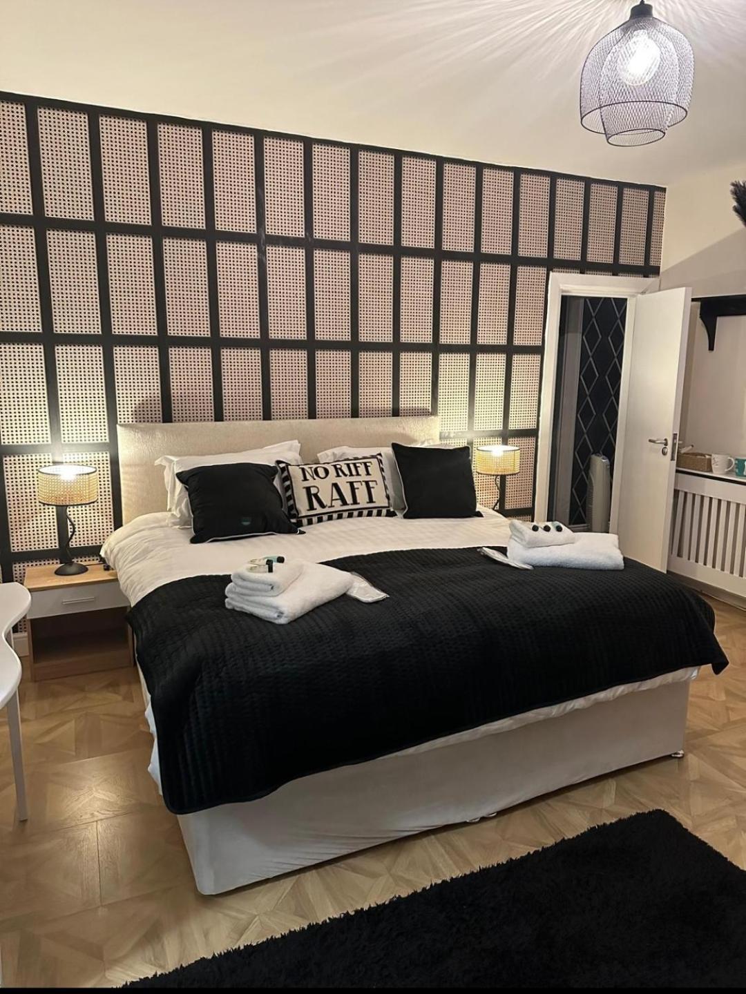 The Mayfair Lodge & Family Suite Hartlepool Exteriör bild